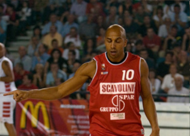 Basket Itinere Biografie - Carlton Myers